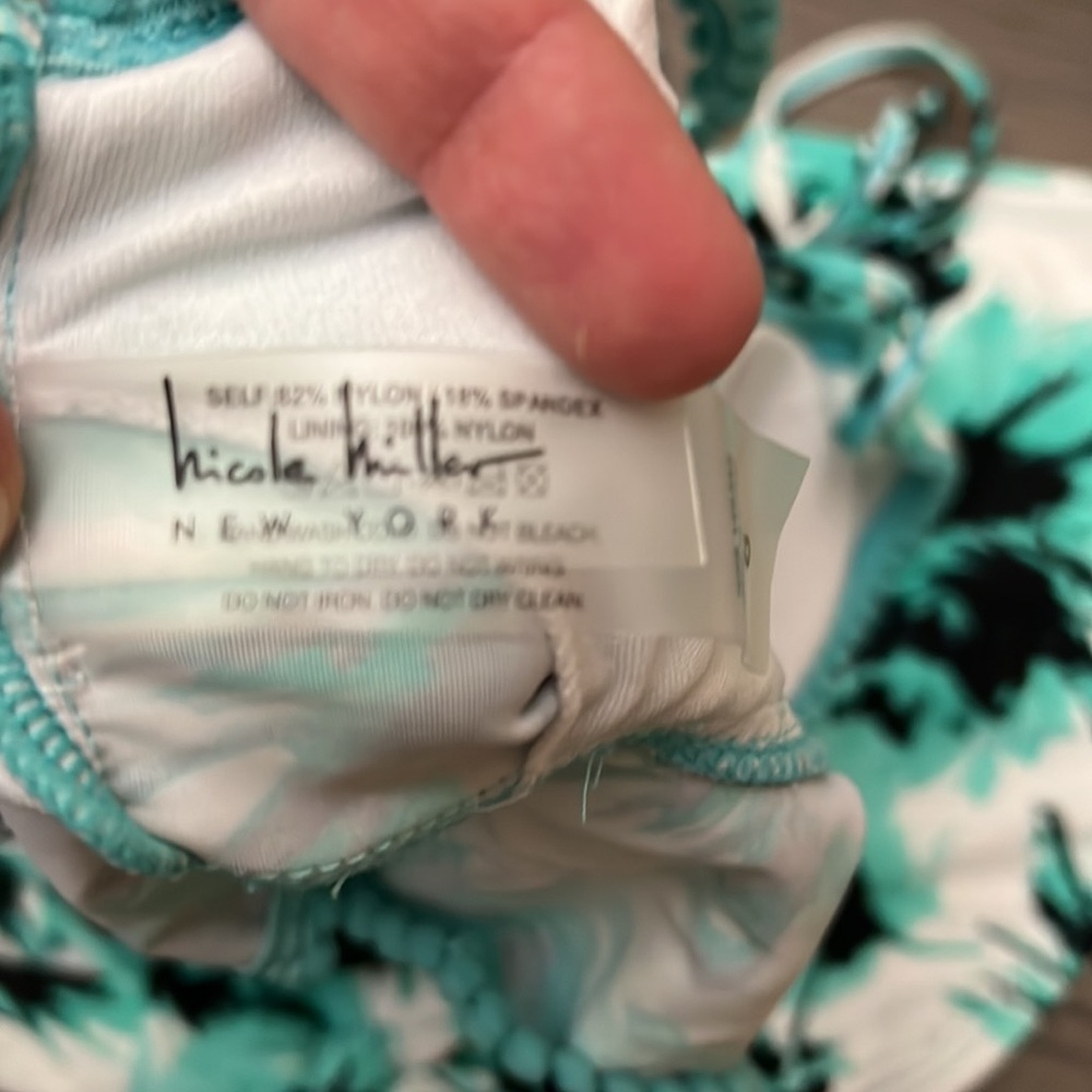 Nicole Miller Swim - Picture 6 of 7